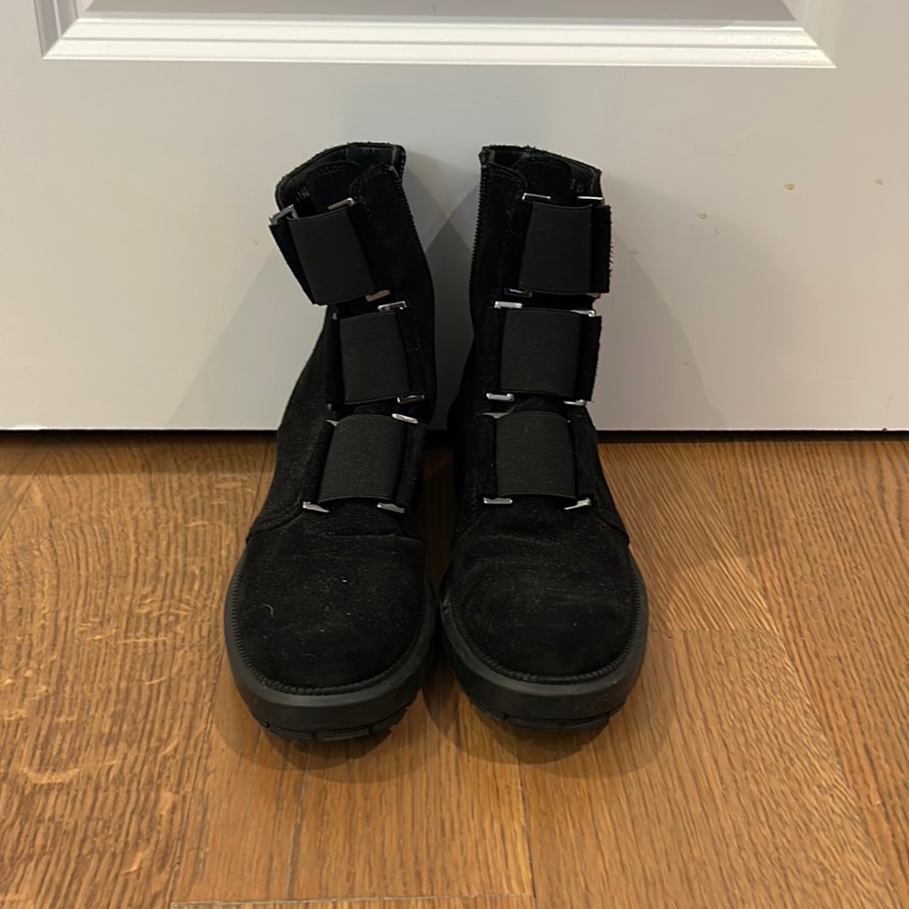 Aquatalia Boots, Black, Size 6.5